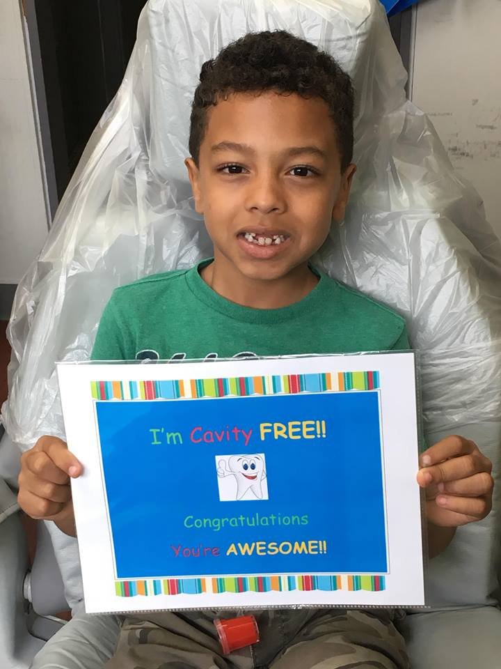 nichedental's tweet photo. RT>@MichaelSharpDDS: We have a new member in our No Cavity Club!
Hendrik is cavity free! — at #SharpSmileCenter #SSC https://t.co/145kmatugK
#dentists