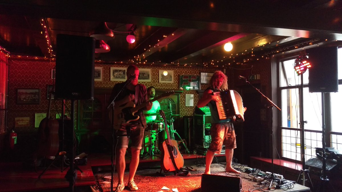 Rypster Merke tweet media