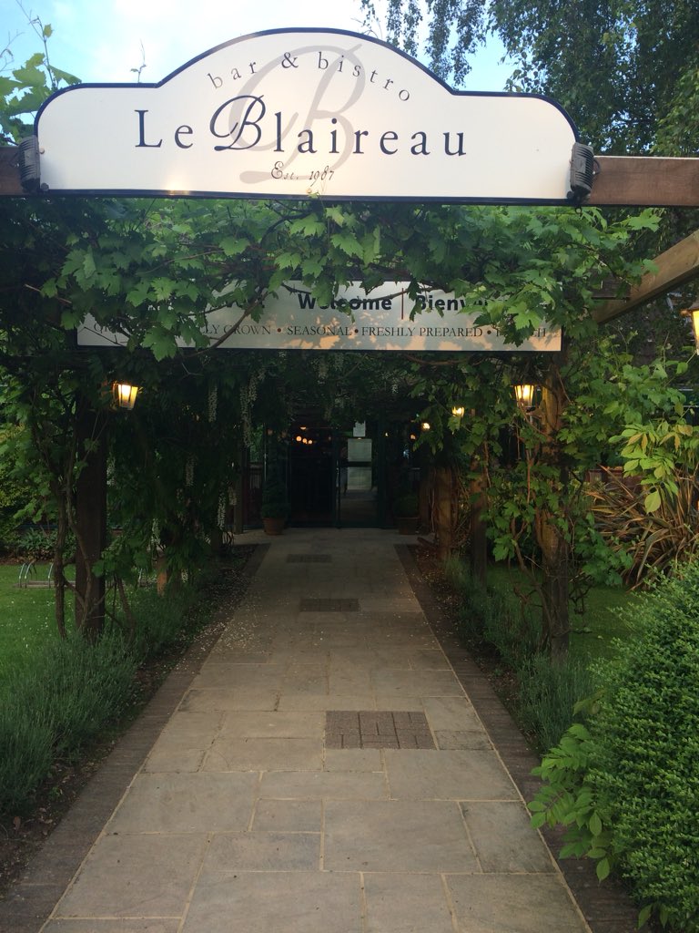 _familycruising's tweet photo. Just had the most amazing #meal at Le Blaireau @careysmanor The #food and service was exceptional Stunning venue #finedining #NewForest #Brokenhurst #restaurant #precruisestay https://t.co/ApshKuhmiv