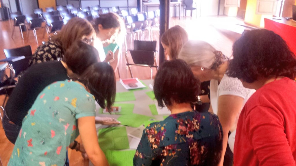 apmallorca's tweet photo. Avui reunió de la CT de persones formadores i assessores en promoció, EpS i activitats comunitàries. Donam la benvinguda a les noves vocals @LluciaSancho @ACaldentey Trini Planas, Mar Guillén i M José Colom. Seguirem fent cami @capalasalut amb forces renovades i il·lusió. https://t.co/O8VGVymA3M