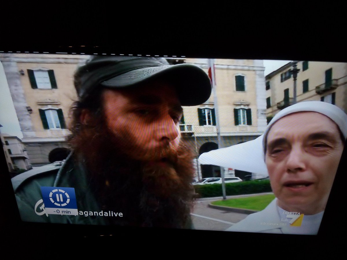 #propagandalive, ma è suor Gasparri?!?