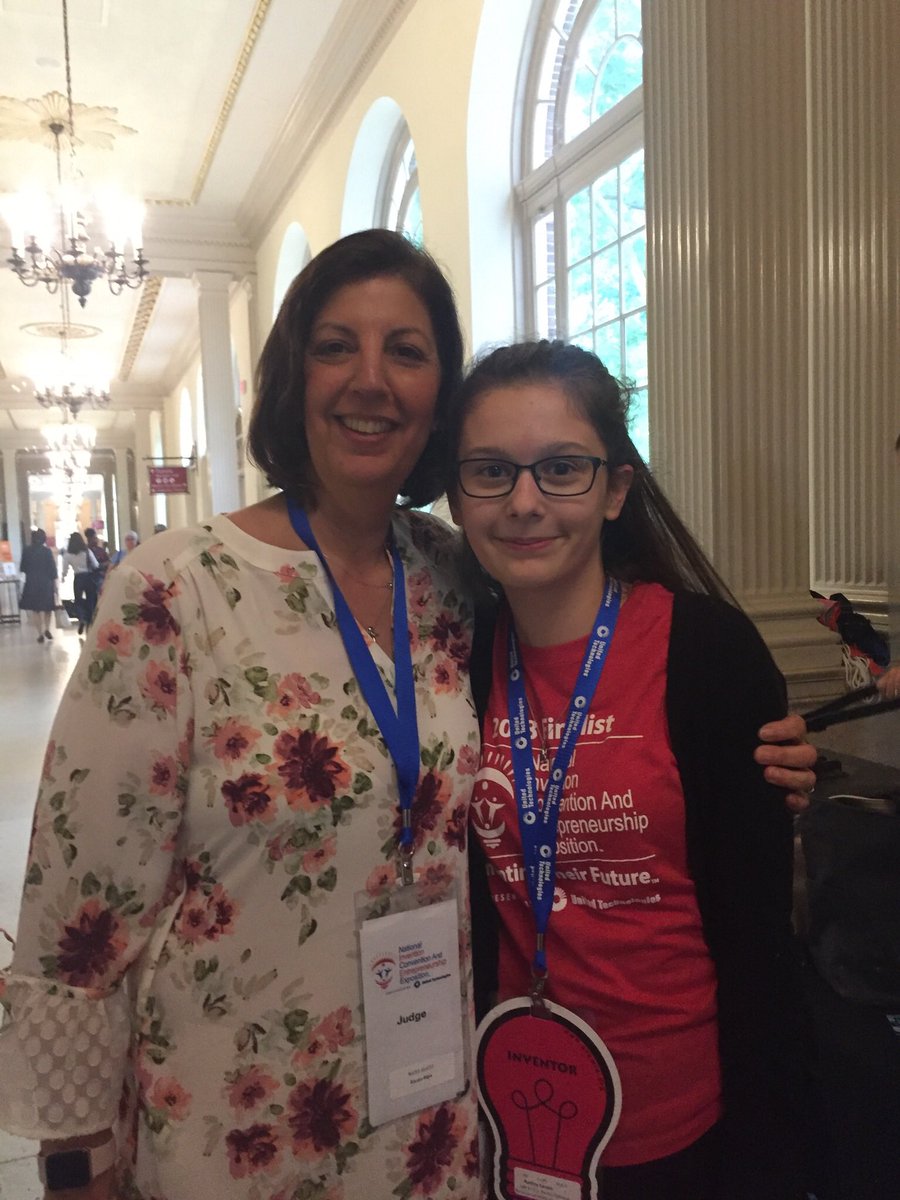 karenripa50's tweet photo. Wallingford’s superstar! On her way to being an engineer! @SalMenzo #NICEE2018 #KidInventors https://t.co/g4FQW73NqL