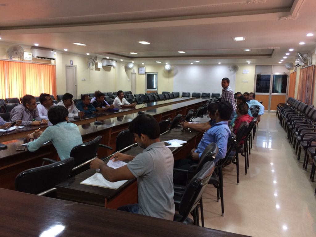 SRC_Odisha's tweet photo. The Balasore administration convened a meeting on Early #WarningDissemination System (#EWDS) at the District Rural Development Agency (DRDA) conference hall on Thursday.
https://t.co/1KeK059bmk https://t.co/soyJN9CsBh