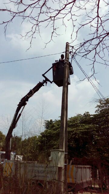 Perbaikan pju padam di jalan duren seribu herbal insani 28 mei 2018 <a href="/pemkotdepok/">PEMERINTAH KOTA DEPOK | #AyoPakaiMasker</a> <a href="/IdrisAShomad/">Mohammad Idris</a>