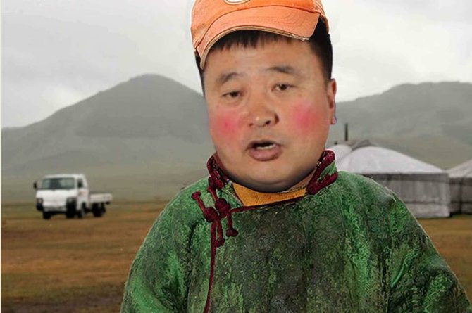 Хотын дарга гуай зүгээр байсан гудамжийг сүйтгэж сүйрүүлээд хаясан.Одоо буцааж хэвэнд нь яаралтай оруулахыг шаардаж байна.Хариуцлагаа үүрээд Улаанбаатар хотоос явахыг мөн шаардаж байна.Хэдүүлээ чаддаг чаддаг зүйлээ хийцгээе.