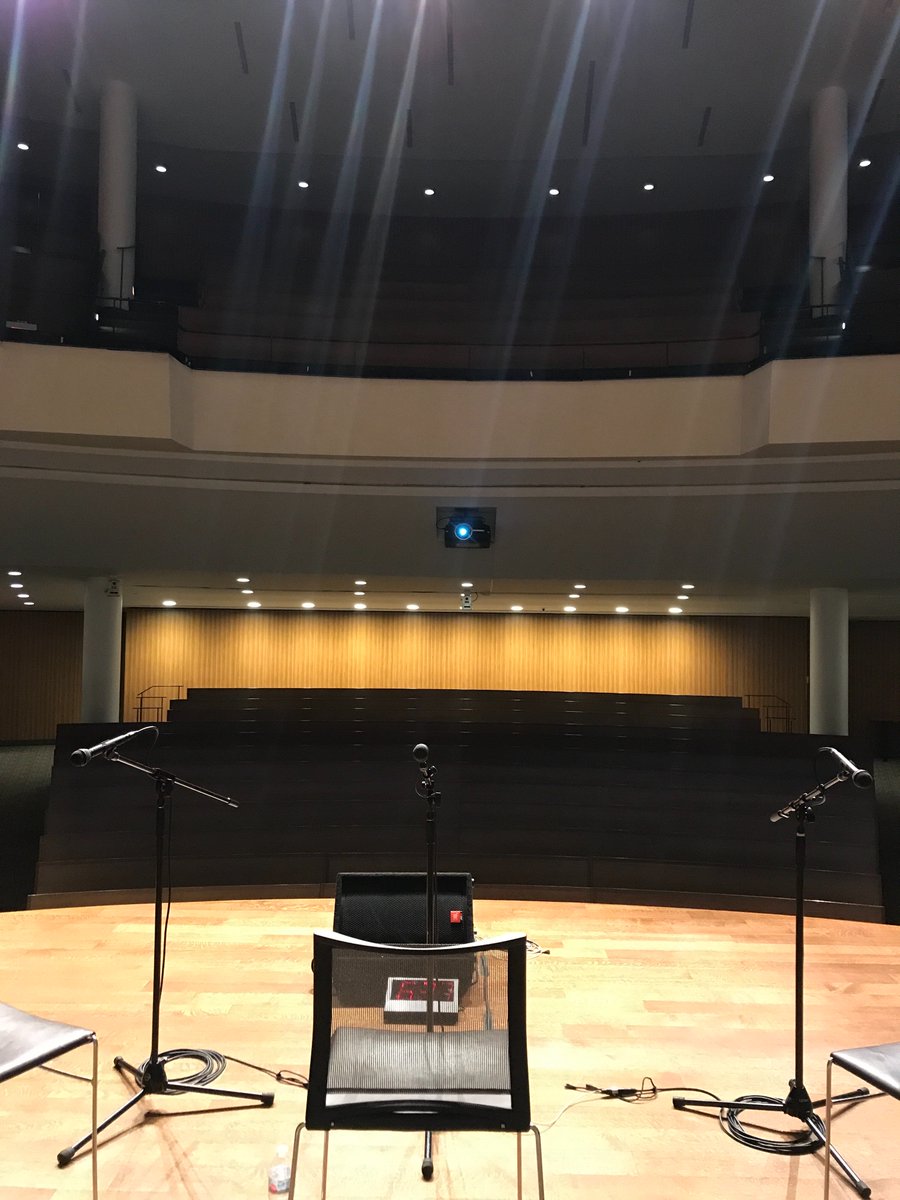 TheWitnessBCC's tweet photo. Almost showtime! 
#PTMNYC #PTMLive 
@_PassTheMic https://t.co/ITrk24JTsG