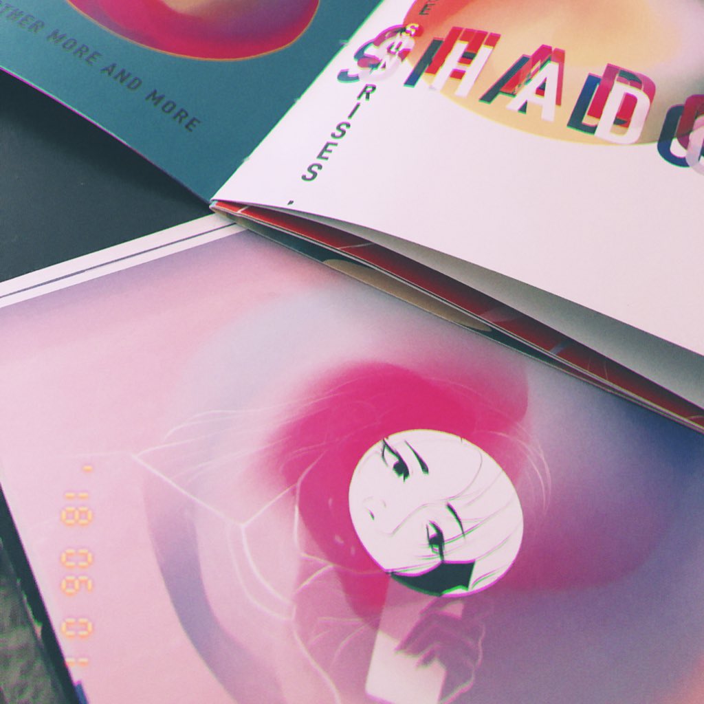 chimikori's tweet photo. ✨✨HEY GUYS I PUT MY ZINE ONLINE✨✨
It was for my design class but I’m really happy with how it turned out so if u wanna check it out!!! ya know!!!!

https://t.co/BEU6NyfbIC https://t.co/3fACLm2wIl