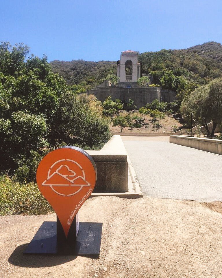 CIConservancy's tweet photo. Do you want to win prizes while exploring Catalina Island? 😍 This summer, find the traveling Conservancy Pin Drop on the Island and upload a photo w/ #MyCatalinaAdventure and you can be entered to win! 📍Follow us for location clues each week! More info: https://t.co/Oq5DtOvok6 https://t.co/ty7C2paDSM