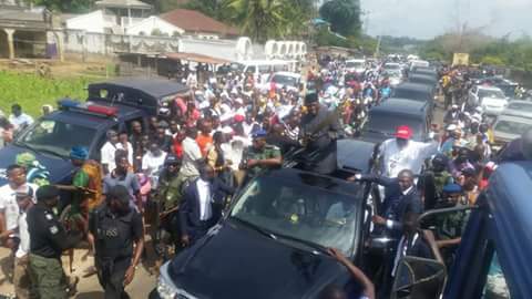 PatrioticGee's tweet photo. Time up in Ekiti......

WHEN A MASQUERADE SHOWS EXCESS STUBBORNNESS, IT IS SHOWN THE WOOD THAT IS USED IN CARVING IT.

@kfayemi  to @GovAyoFayose https://t.co/GCE8kRS0pK