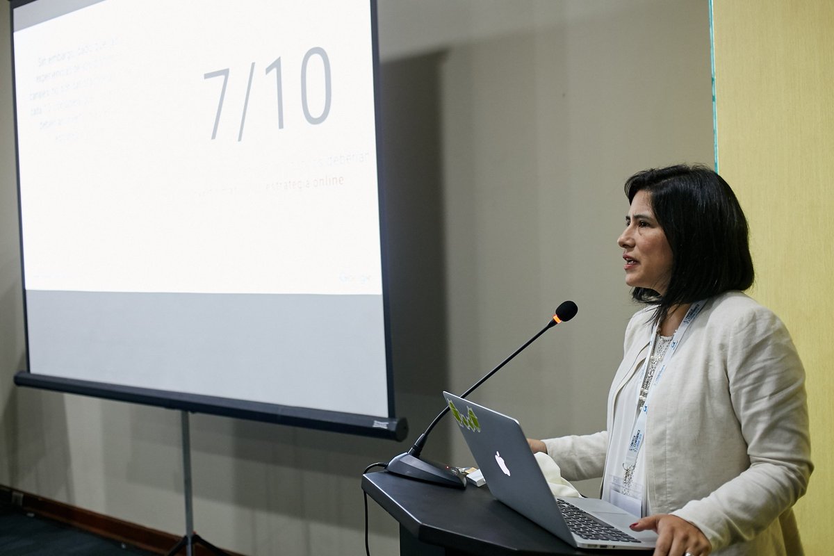 Alta XL Perú tweet media