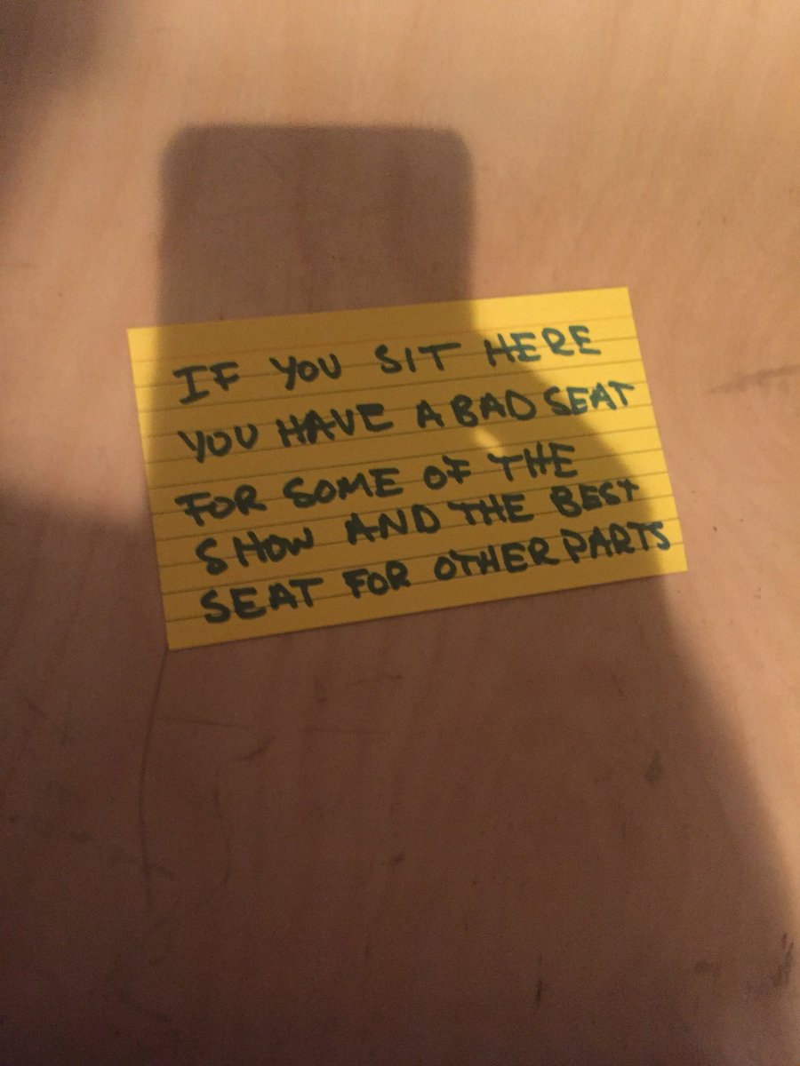 First <a href="/Fringemtl/">FringeMontreal</a> show for me at Freestanding: Pink Floyd-inspired Dance Side of the Moon. There’s an index card like this on every seat🐝