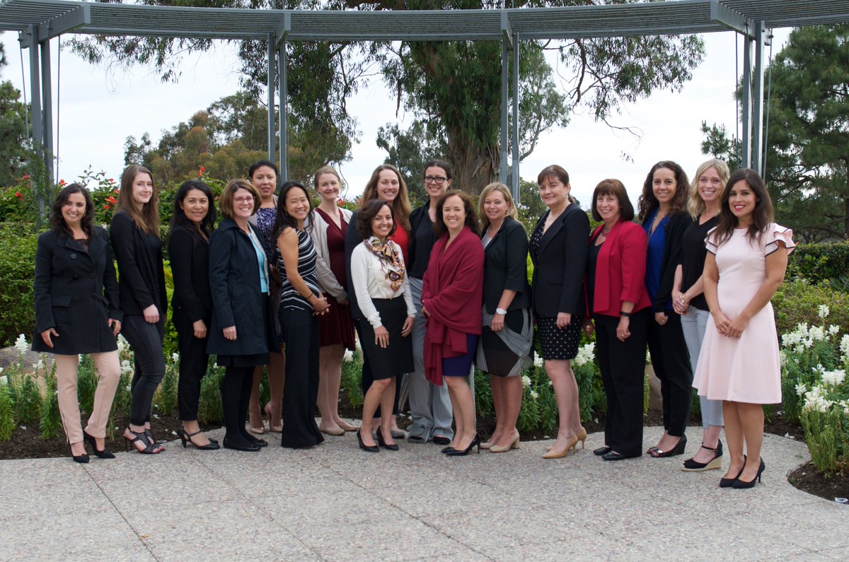 IOA_Energy's tweet photo. The #WomeninEnergy Official Photo at our XXVII La Jolla #Energy Conference
#LJC2018 #California @iamericas @ENERGY @NRDC @exxonmobil @Chevron @SempraEnergy Hunt @SDGE IEnova https://t.co/7aZ4qtmcyC