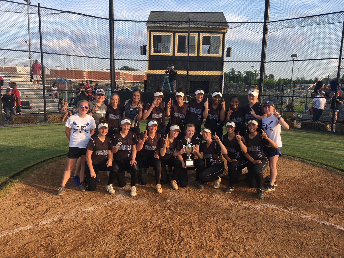 Congratulations to the Tuscarora Softball team on their Region 5C Championship victory 7 to 1 over Freedom!  The Huskies will host the state quarterfinal game on Tuesday!