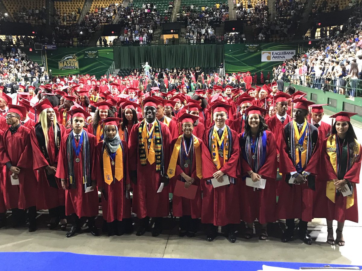 msmcc_wshs's tweet photo. It’s happening!! Congrats, @GFHS2018 @GFHSSeniorClas1! https://t.co/F9s6puNr3m