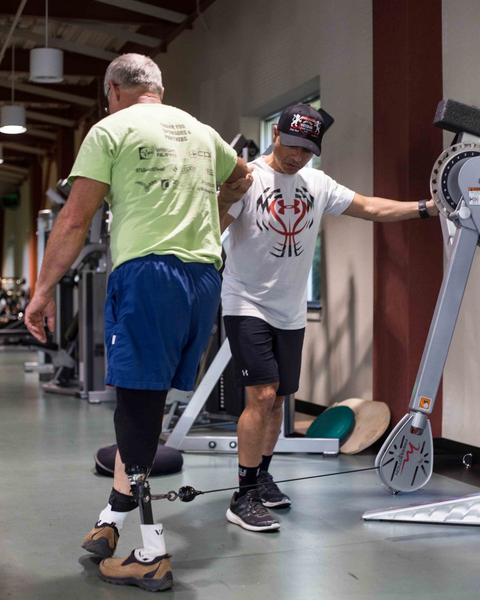coachahmadi's tweet photo. We always provide a shoulder to lean on.  #trainyourweakness  #sportspecifictraining  #mtbskillstraining https://t.co/aAwhfrKS7w