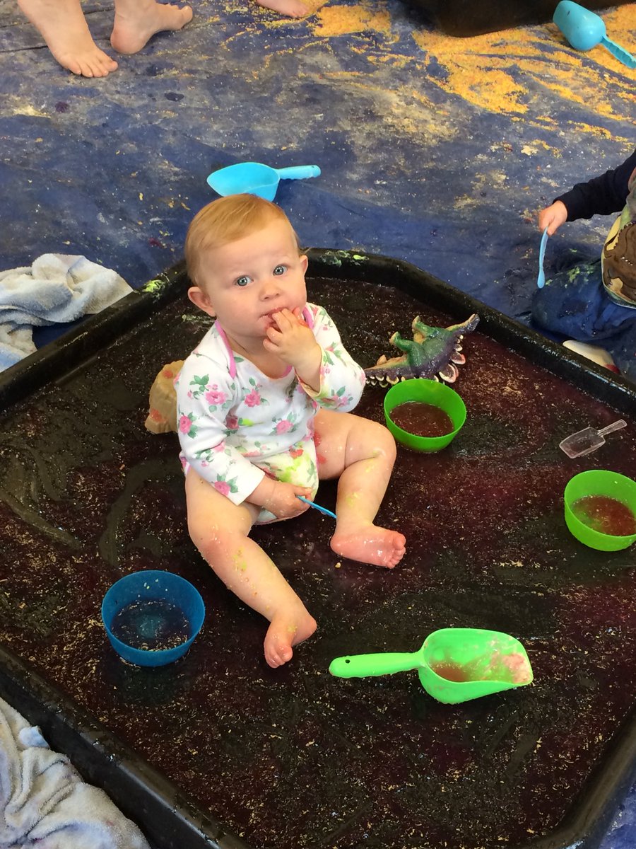 Lots of fun had this week for our dinosaur session. Next session 28th June for teddy bears picnic #messyplay #payg #orpington