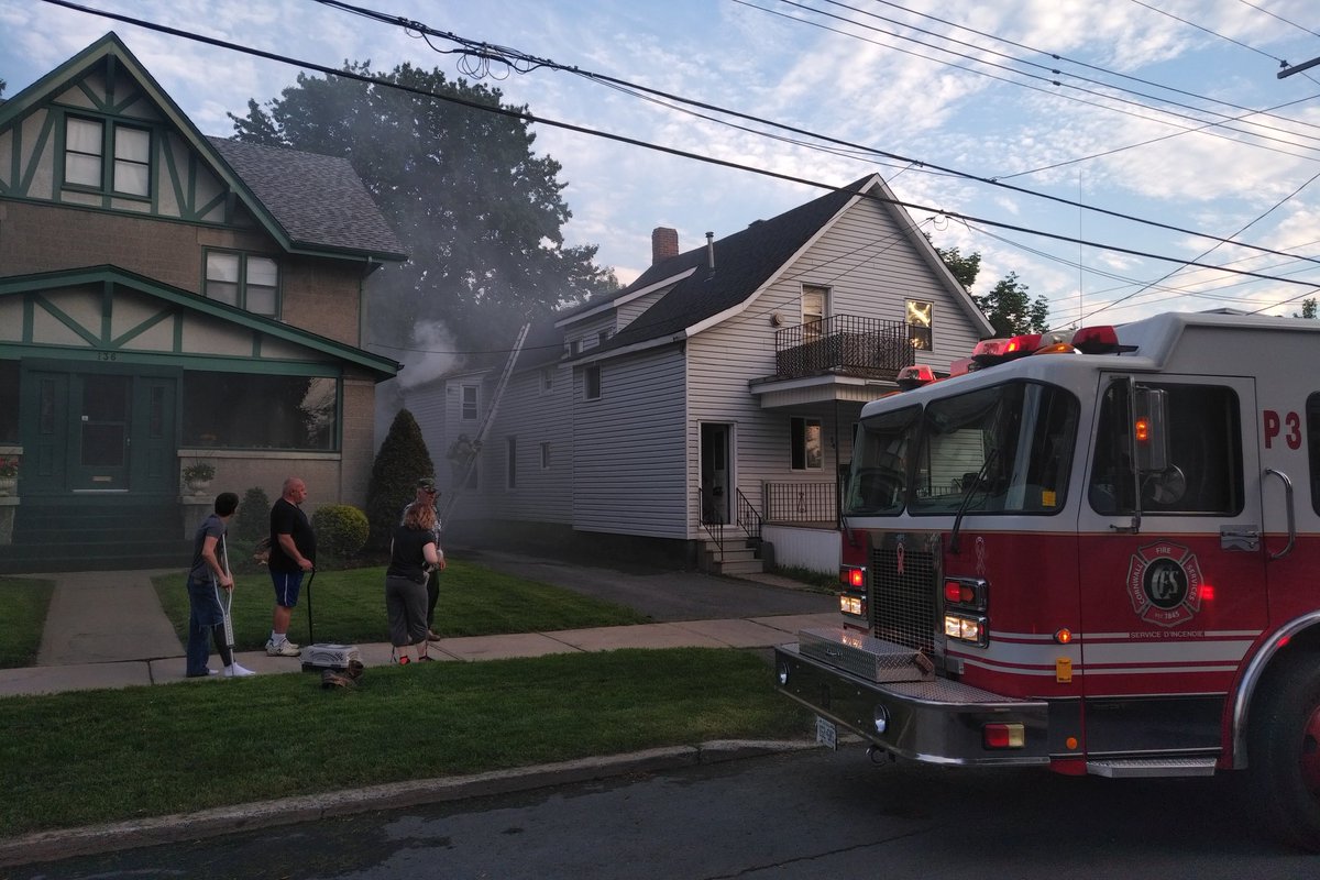 RIGHT NOW: Firefighters on the scene of a house fire on Fourth Street near York. https://t.co/X4Szxikov1