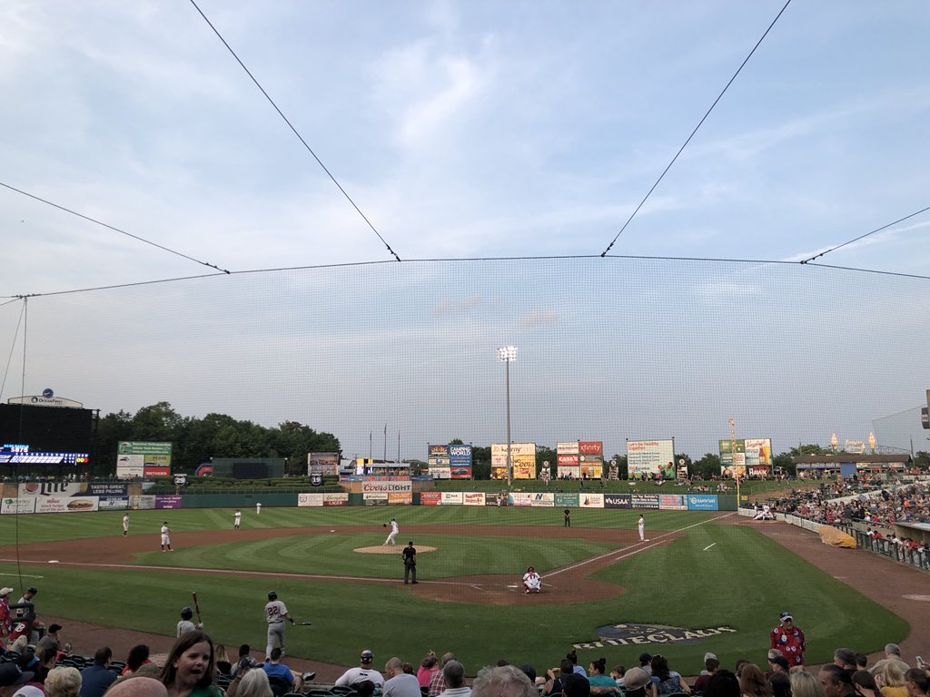 donegank's tweet photo. @BlueClaws celebrating Martha Donegan’s birthday! https://t.co/csSRdXD8u6