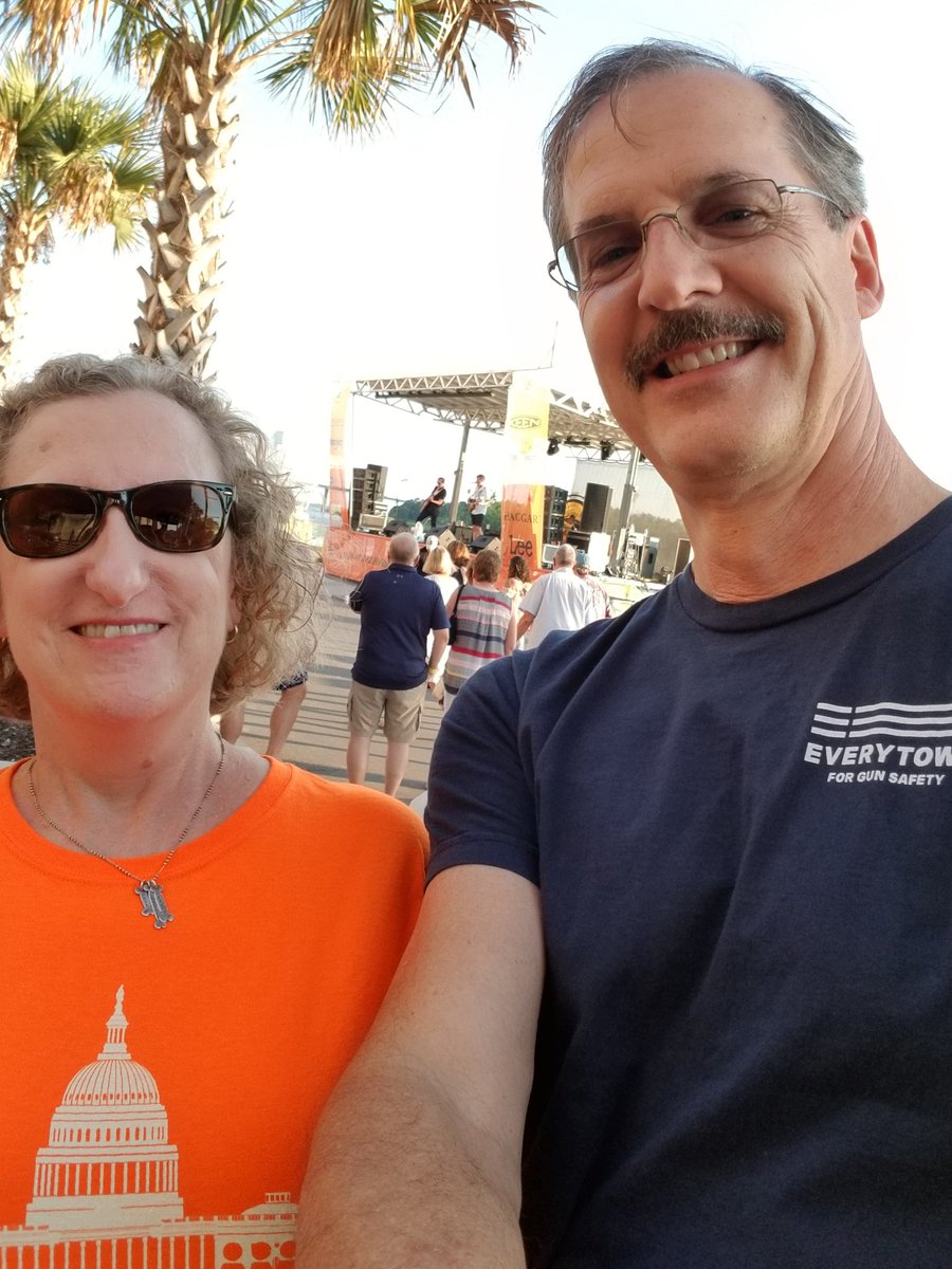 JuBu2U's tweet photo. We #wearorange to honor gun violence victims today! https://t.co/9owFXSPdff