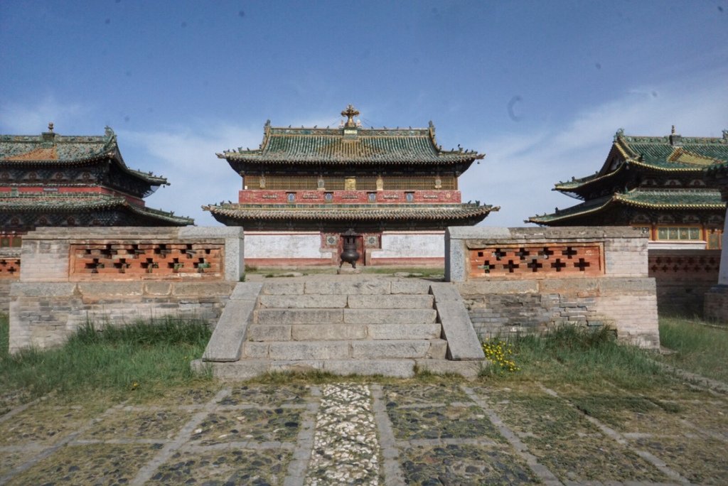 lynnwalsh's tweet photo. Mongolia: Erdene Zulu Khiid https://t.co/7hEg0DY4fz https://t.co/mRn2x1jBP0