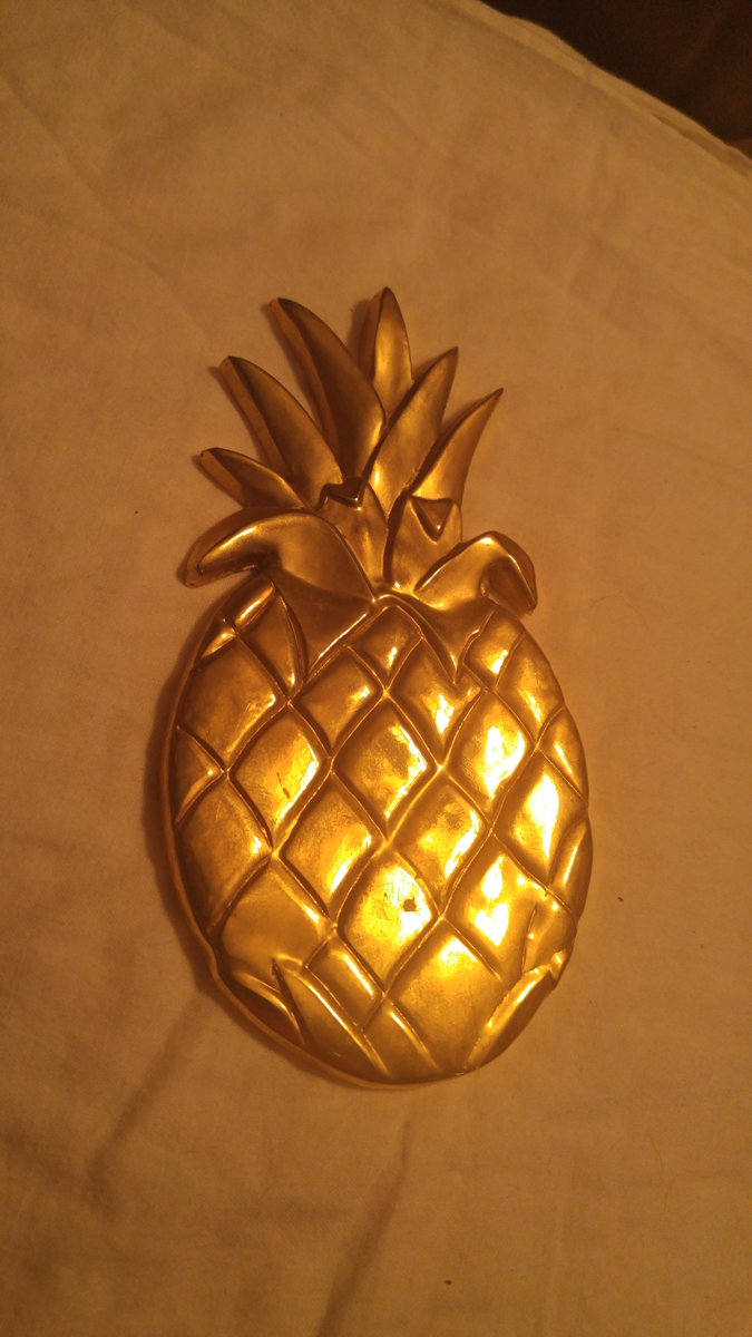 DivineFindsShop's tweet photo. home decor at divinefindsshop on https://t.co/PgBtC0dsHA Come on over and check out the deals and use or coupon code "summersale" #decor #etsy #sale #brassdecor #homedecor #pineapplestuff #deals https://t.co/AHZ1JtwzQR
