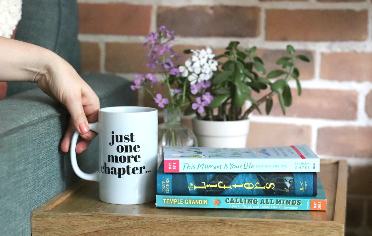 trysmallthings's tweet photo. Weekend plans (with thanks to @PenguinRandomCA for the pile of new middle grade reads 🙌). Whatcha reading? #forreview #TheLifters #CallingAllMinds #ThisMomentIsYourLife #IndigoFaves https://t.co/55A6nNf04n