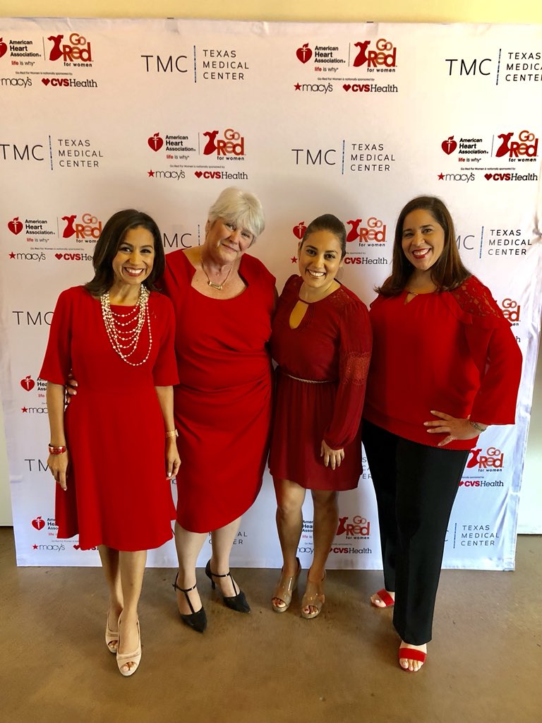 chogueTX's tweet photo. Go Red for Women is the American Heart Association’s national movement to end heart disease and stroke in women #Houston #LatinasGoRed ❤️ let’s take care of ourselves Amigas! @ahahouston @SoloMujeresM https://t.co/ihyDq60WHE