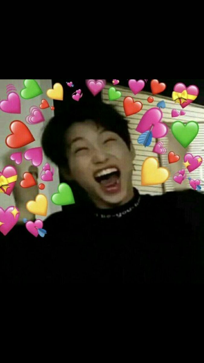 FanclubMandiola's tweet photo. #RojoTVN Ptlw me emperre wn :'( porque ella? Osea la Millaray tiene demasiado talento aun asi espero que siga su sueño y que no se rinda.. :) fighting~♡ https://t.co/vCUAIdkZuD