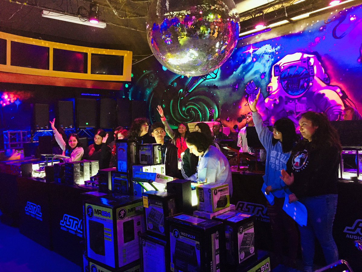 Rory Pullens tweet media