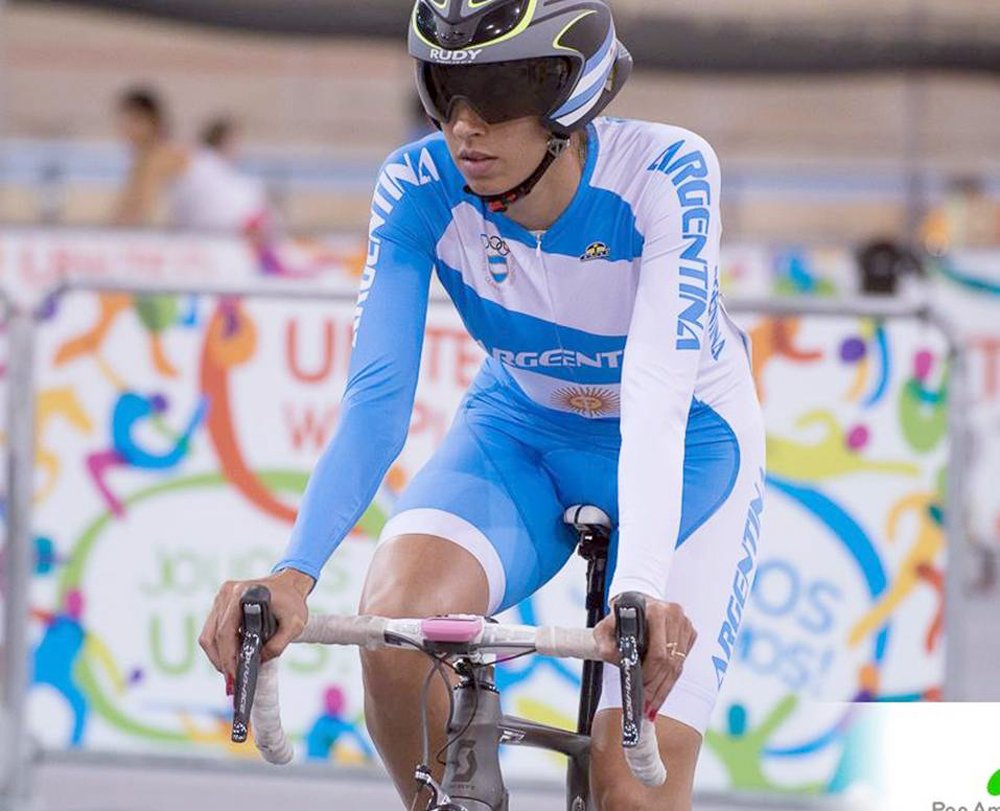 #JuegosSuramericanos2018🇧🇴#Cocha2018🚴#Ciclismo
Omnium♀
🥇<a href="/CristinaGreve/">Cristina greve</a>🇦🇷#Argentina-<a href="/PrensaCOA/">Comité Olímpico ARG</a>-<a href="/ElLadiesPower/">Weber La Segunda Ladies Power</a>
🥈<a href="/LoreColme91/">Lorena Colmenares</a>🇨🇴#Colombia-@OlimpicoCOL
🥉<a href="/SantosWellyda/">Wellyda Santos</a>🇧🇷#Brasil-@TimeBrasil
@AngieGonzalezGa🇻🇪#Venezuela-<a href="/OfficialCOV/">Comité Olímpico Venezolano</a>
@DaniFenBike1🇨🇱#Chile-<a href="/TeamChile_COCH/">Team Chile</a>