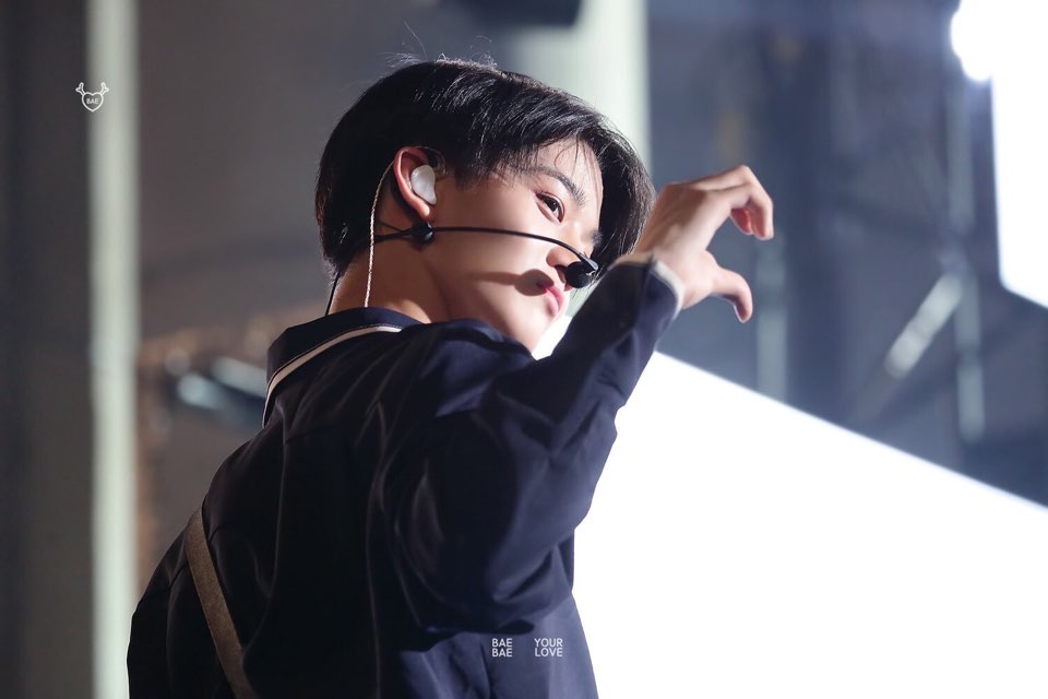 U__SAVETHEWORLD's tweet photo. 68. 워너원 배진영 https://t.co/CBDGXGGJzq