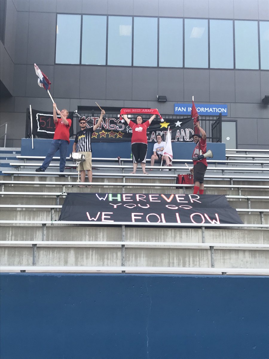 MenaceSoccer94's tweet photo. Tonights crowd consists of our always faithful and loud Red Army supports. #Redarmy #GoMenace https://t.co/98fbdiarQd