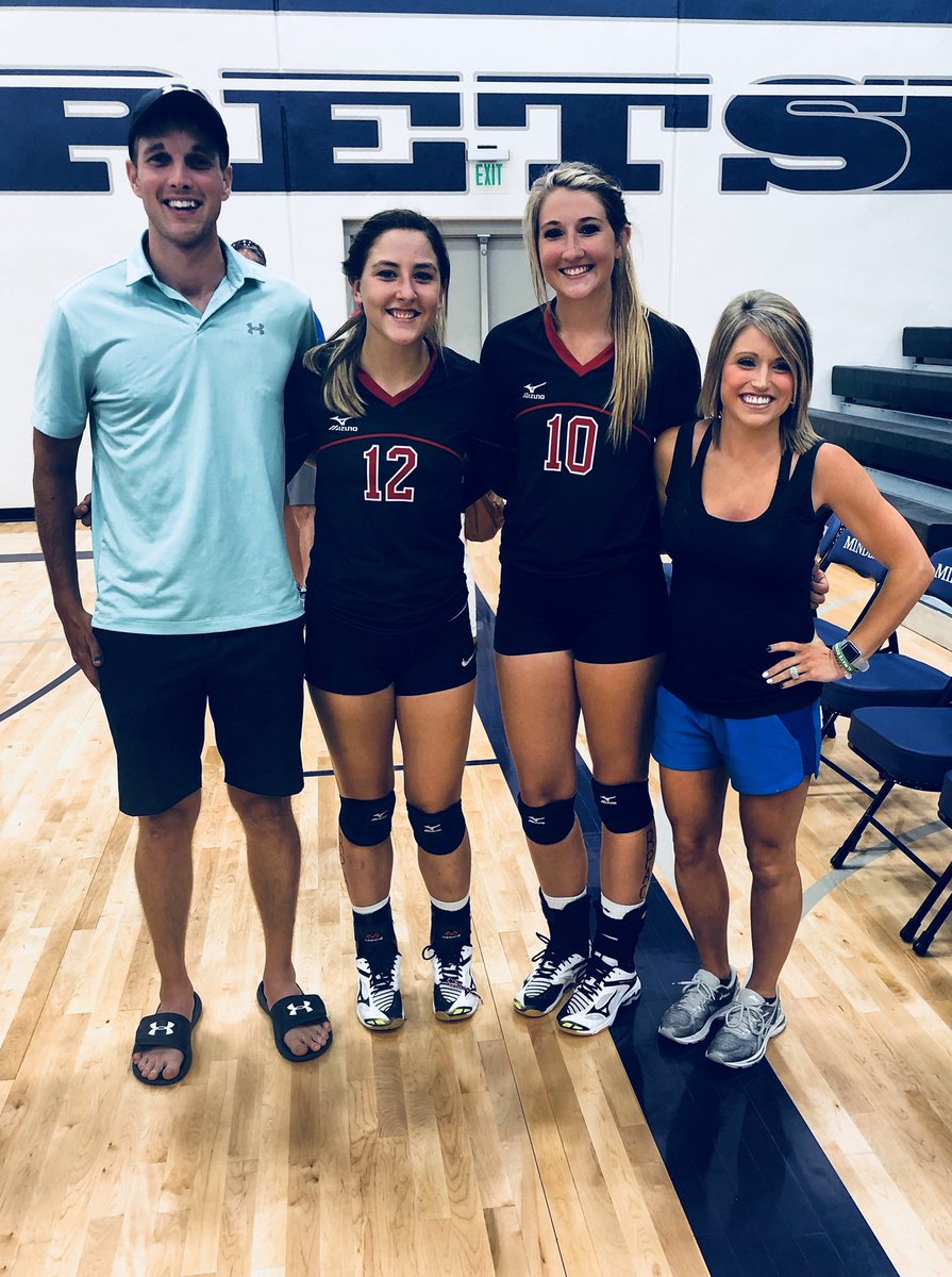 Shout out to the RPAC volleyball team for beating the FKC tonight in Minden. Maddie and Jadyn represented the Alma Lady Cardinals very well tonight 🏐🏐