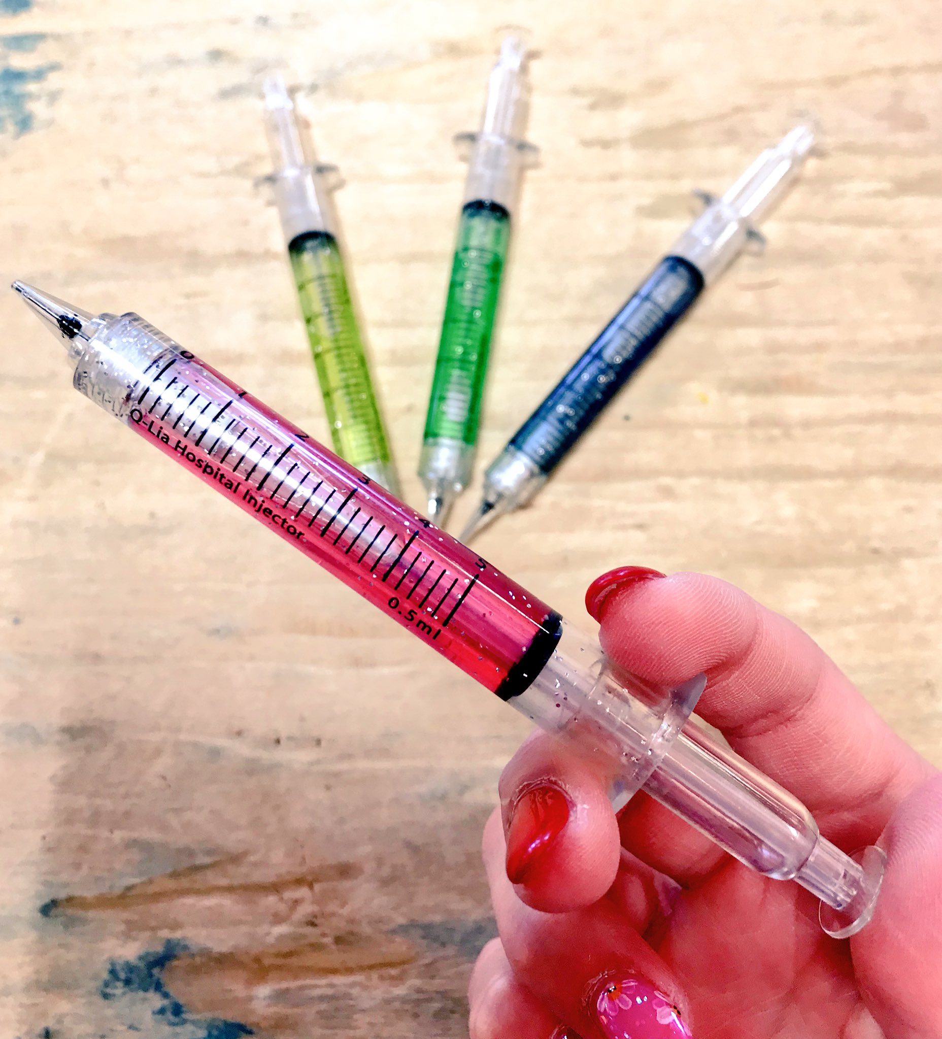 Amie على تويتر おもしろい注射器 のシャープペン入荷しました O 罒 O 私も子供の頃に持っていたので懐かしいです 艸 これで楽しくお勉強しましょう おもしろい シャープペン 懐かしい 楽しく 勉強