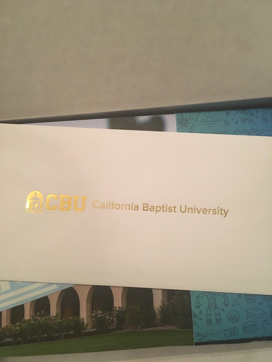 pocah1675's tweet image. This week has been a roller coaster ride. But God! Thank you Jesus, I made it! #deepwaters #unshakabletrust #teachingcredentials #lanceup @calbaptist @COPraiseIM @DrJinCA @demi_4u @mzsSimes @jdhgarvin @MoonNicoleBush @Reginnacriswell 
😭👏🏽🙋🏾‍♀️🙏🏽😁