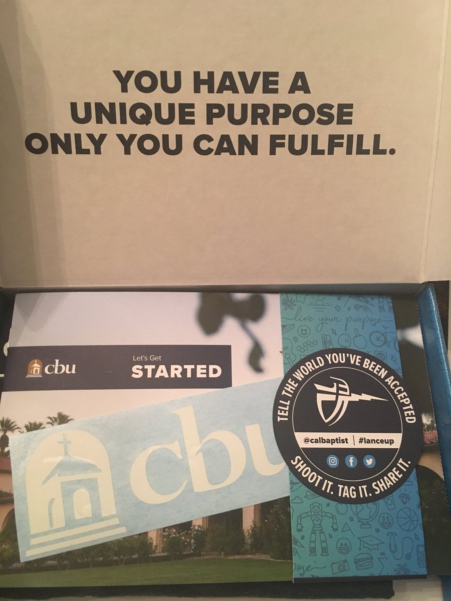 pocah1675's tweet image. This week has been a roller coaster ride. But God! Thank you Jesus, I made it! #deepwaters #unshakabletrust #teachingcredentials #lanceup @calbaptist @COPraiseIM @DrJinCA @demi_4u @mzsSimes @jdhgarvin @MoonNicoleBush @Reginnacriswell 
😭👏🏽🙋🏾‍♀️🙏🏽😁