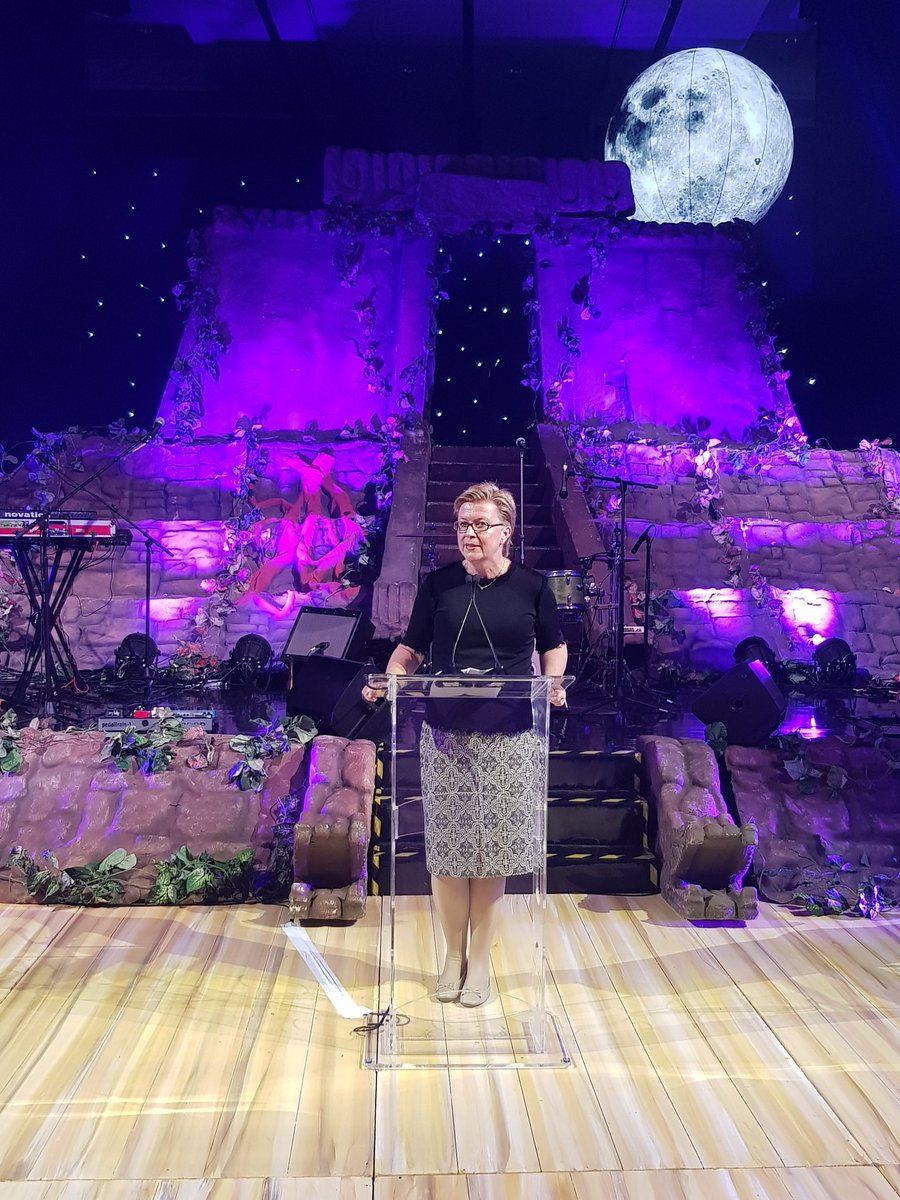 palacemeetings's tweet photo. What a night! Thanks @theIRForg for all the memories. It was truly a pleasure showing why we are the Palace Difference. #ThePalaceLife #IRFGrand @PalaceResorts https://t.co/2mQNCigYBM