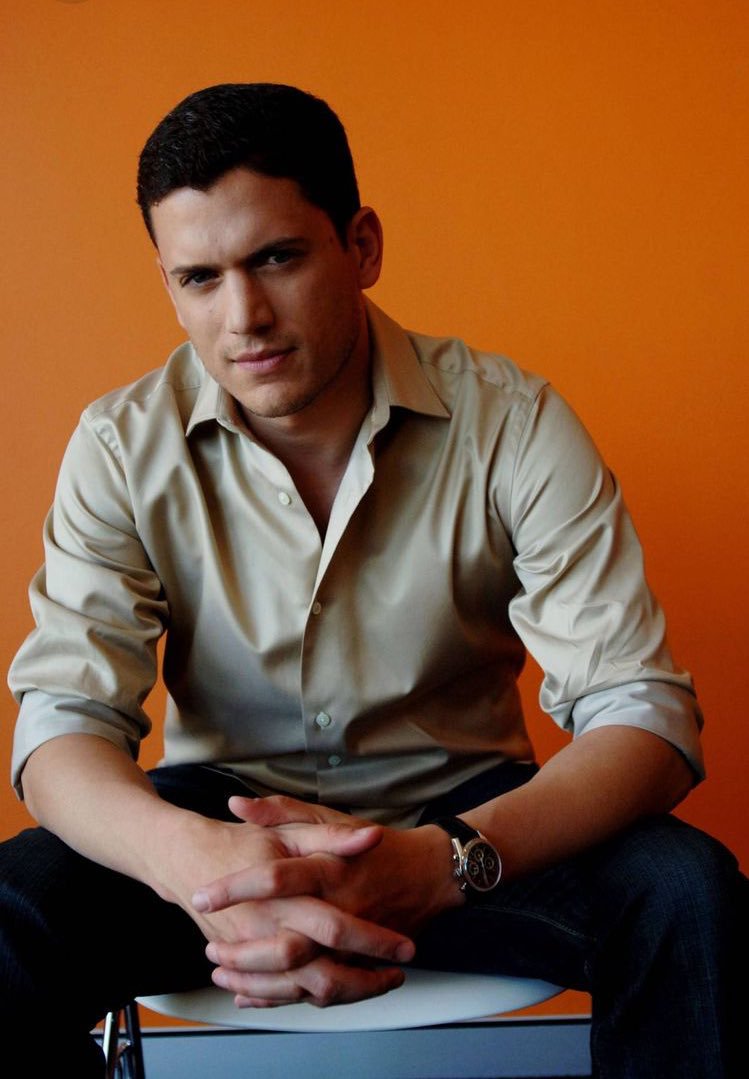 HAPPY BIRTHDAY TO ONE OF THE AMAZING MEN TO EXIST IN THIS UNIVERSE. HAPPY BIRTHDAY WENTWORTH MILLER 