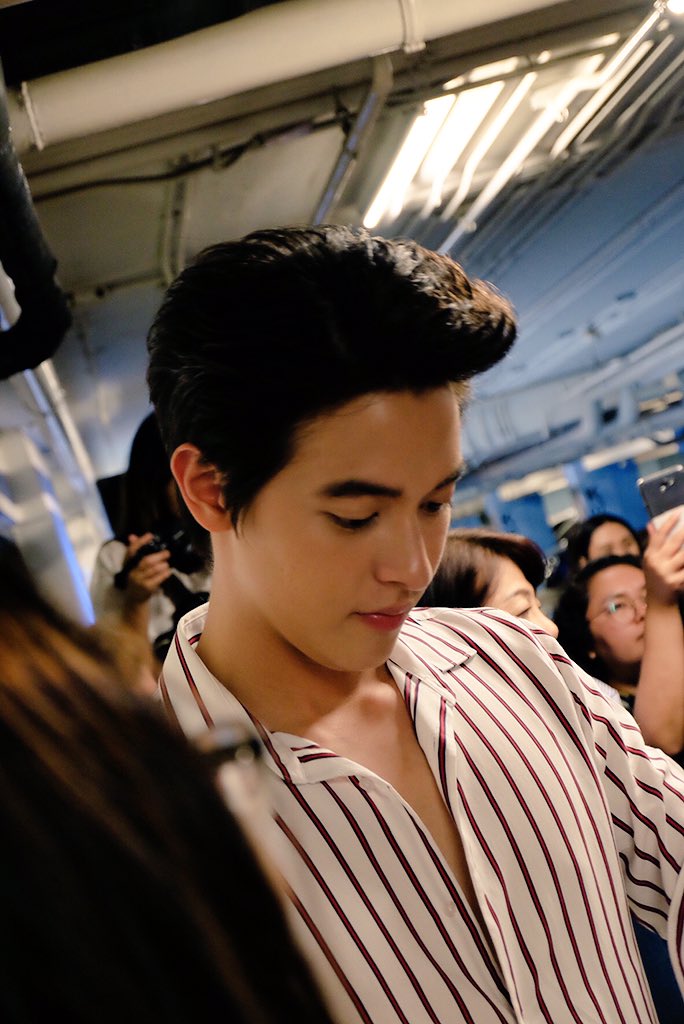 jesciga's tweet photo. อุ๊ยชอบมากเลยค่ะ 😍😍😍
องศา สัดส่วนหน้า ดีงาม
ดูใกล้ๆนิหล่อมากๆเลยนะคุณพี่
#เจมส์จิ #เจมจิ #เจมส์จิรายุ #เจมส์ #jirayu_jj
#jamesji #James4D #jamesjirayu #ji #james
cr.ในภาพค่ะ https://t.co/zg0IRiVolH