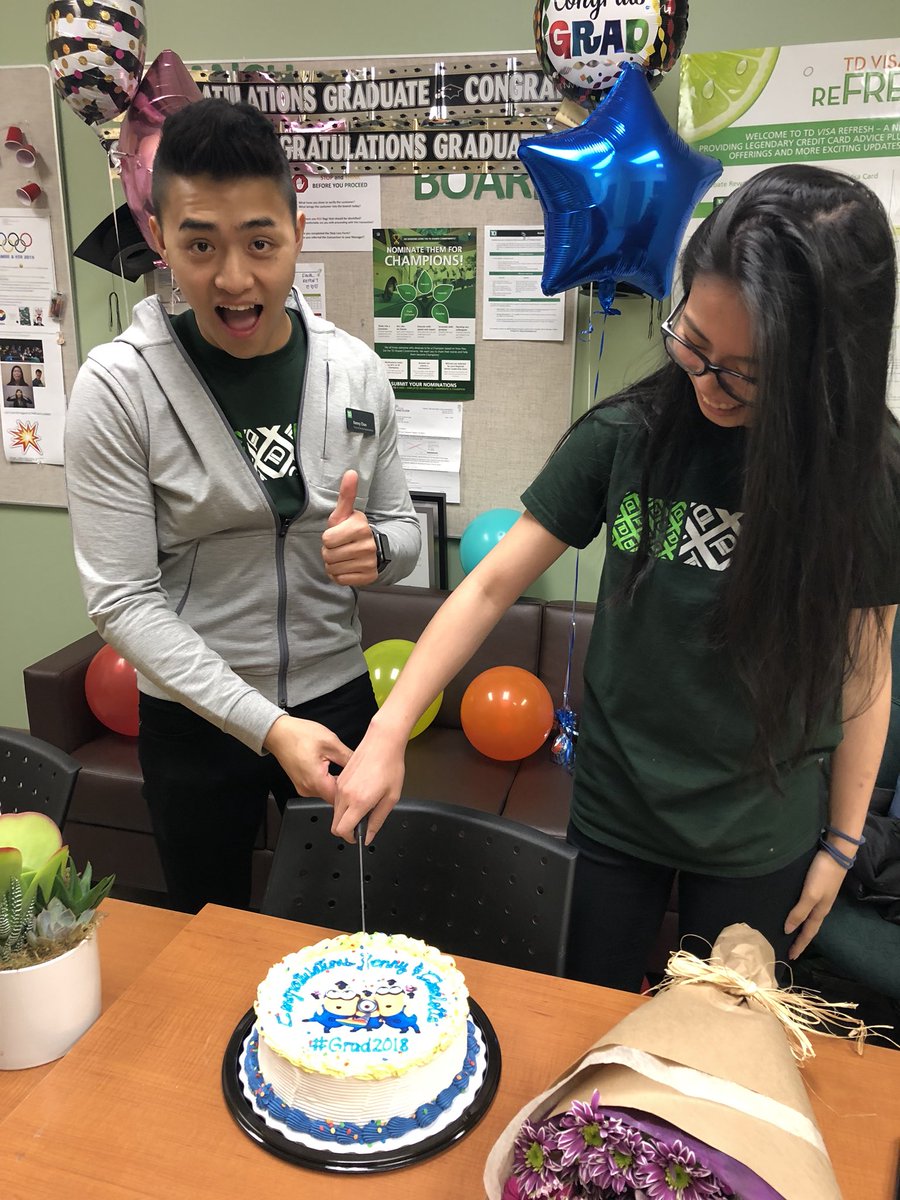janice_ell's tweet photo. Celebrating Kenny and Charlottes graduation today! #GRAD2018 🎓🎉 Welcome to the real world 😜 @ayuen113 @AdamChu_TD https://t.co/l1f7nQHQrX