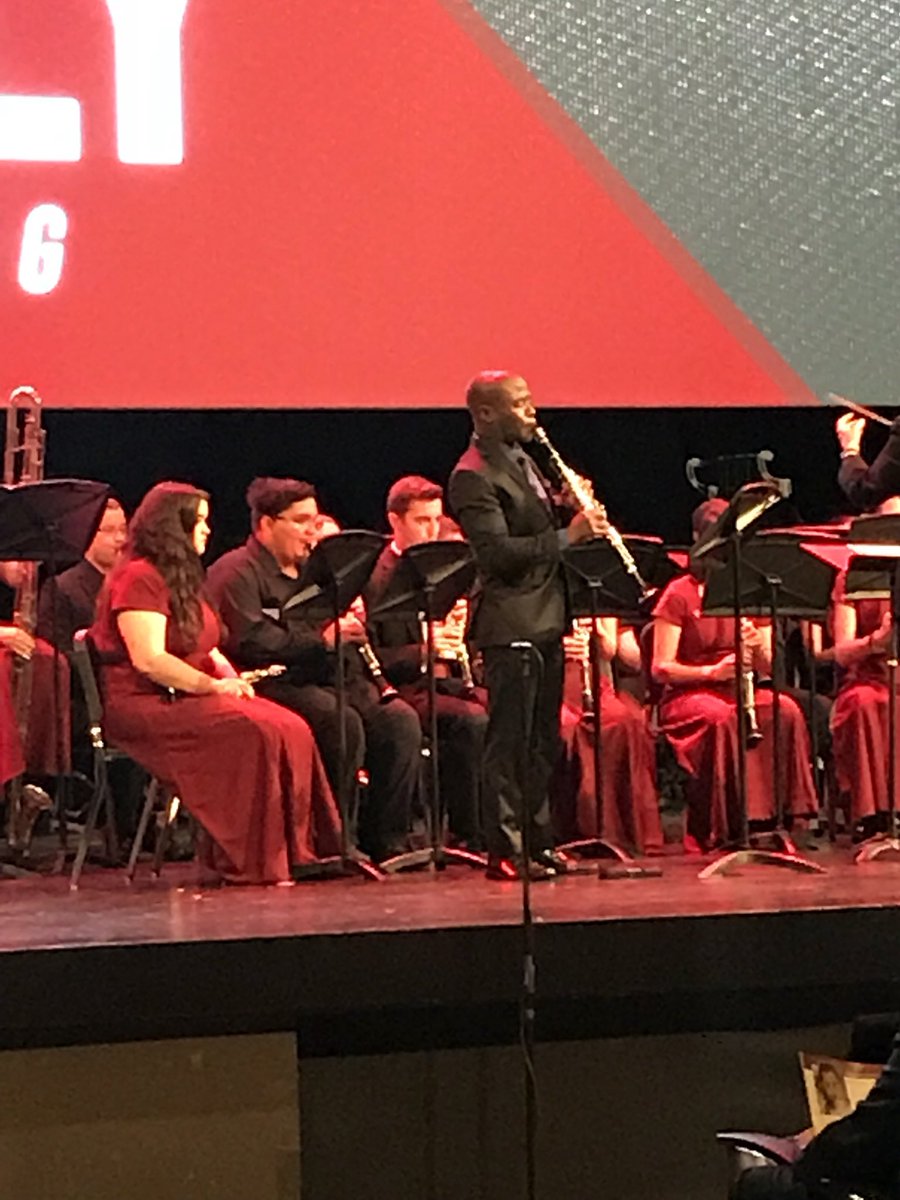 BCPSFineArts's tweet photo. Outstanding performance Friday night “Our Reply” by the Stoneman Douglas Wind Symphony with Musicians from the NY Philharmonic @browardschools @RobertwRuncie @danielgohl @JLuechauer #MSDstrong #OurReply https://t.co/T81iYijWZs