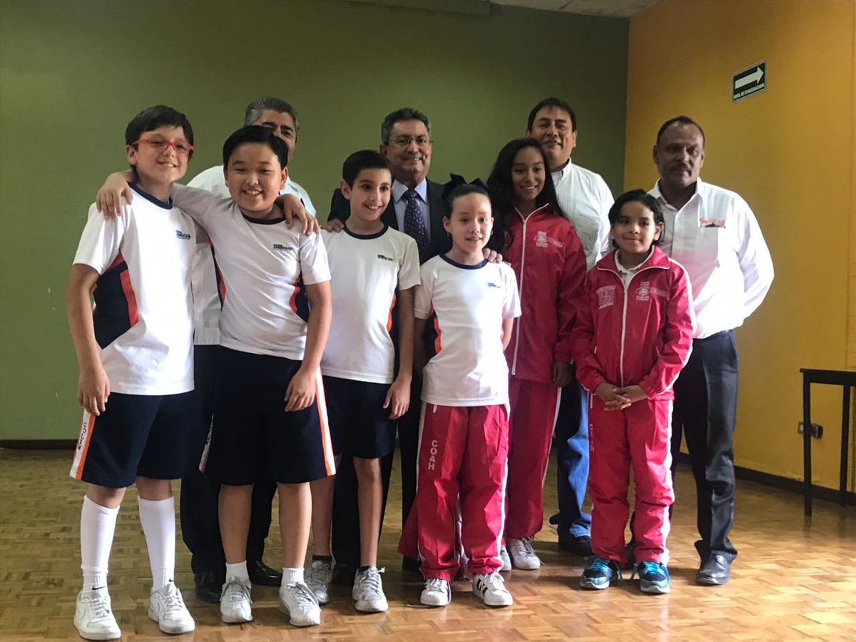 construajedrez's tweet image. Génesis abanderada #Coahuila en Juegos Deportivos Nacionales #CONDEBA #Nayarit en reconocimiento a Campeonato Nacional SUB14Femenil #Ajedrez #FENAMAC
Reconocimiento a @colam_saltillo por Campeonato Nacional Infantil Ajedrez #CONADEIP y a Dante por 2do lugar Nacional SUB12 FENAMAC