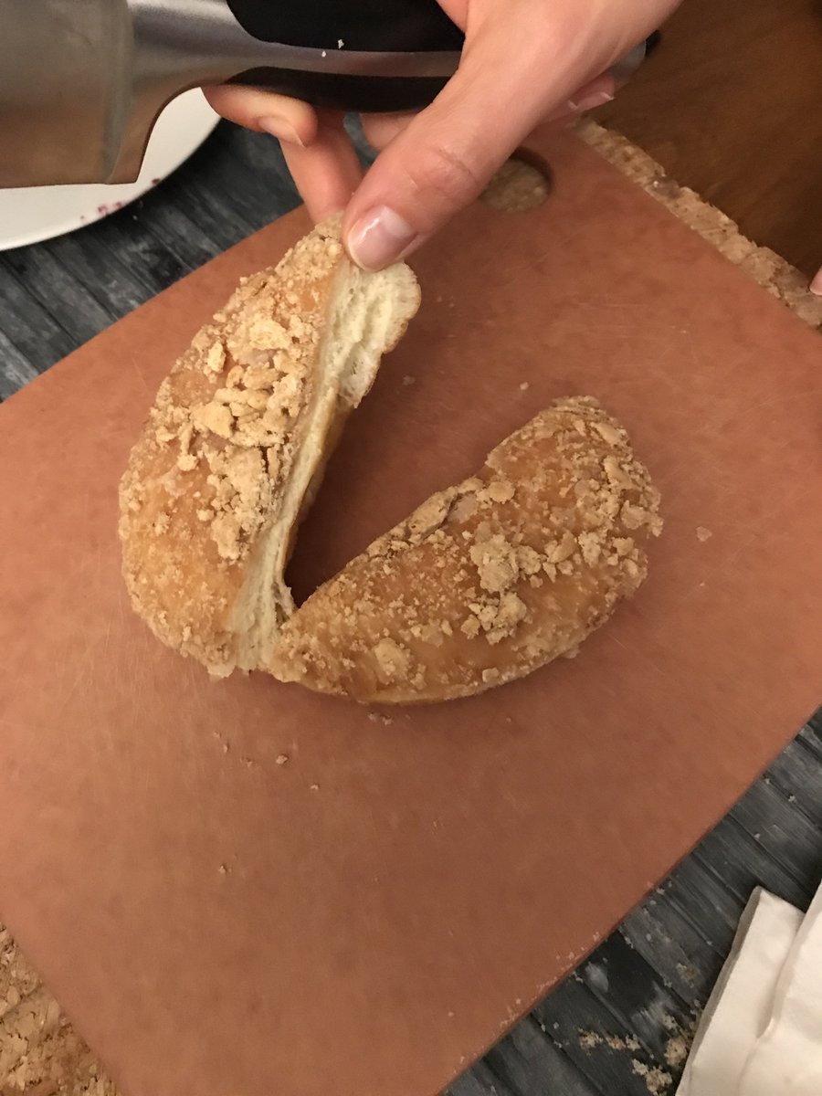 HootDaveC's tweet photo. Donut 10: Lemon Ricotta from @GHoleDoughnuts our first filled donut of the evening.  #donutday2018 https://t.co/cTGfzFrAdK