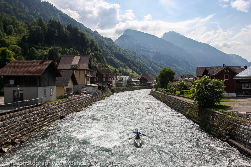 PlanetCanoe's tweet photo. Live in 20 mins 🎥 from the stunning Muota 🇨🇭 for 2018 ICF Wildwater Canoeing World Championships on https://t.co/X5akssgIK0
#PlanetCanoe #Canoe #Kayak #ICFwildwater #Wildwater #WorldChampionships #Muota #Muotathal #Switzerland #WatchLive #Live @swisscanoe @wmmuota2018 https://t.co/rVtWIUqRiN