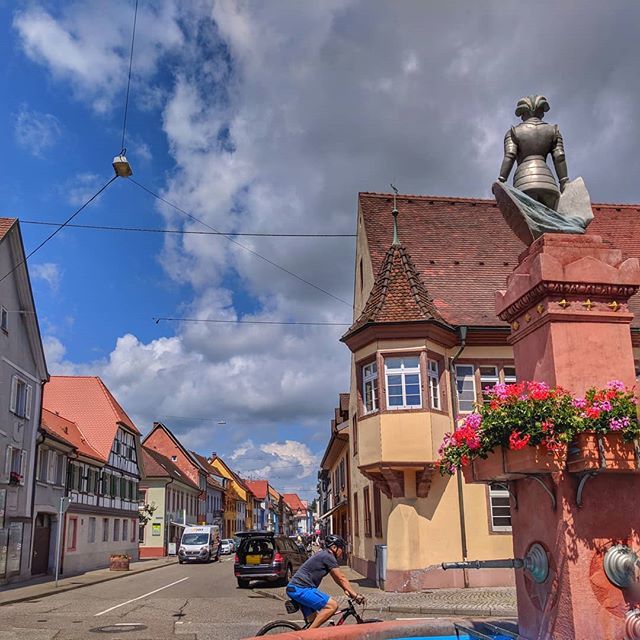 bph's tweet photo. Walking through Kenzingen, Germany  #badischen #tourism #europapark #foodtour #sightseeing #blackforest (2) https://t.co/1BybklpHap