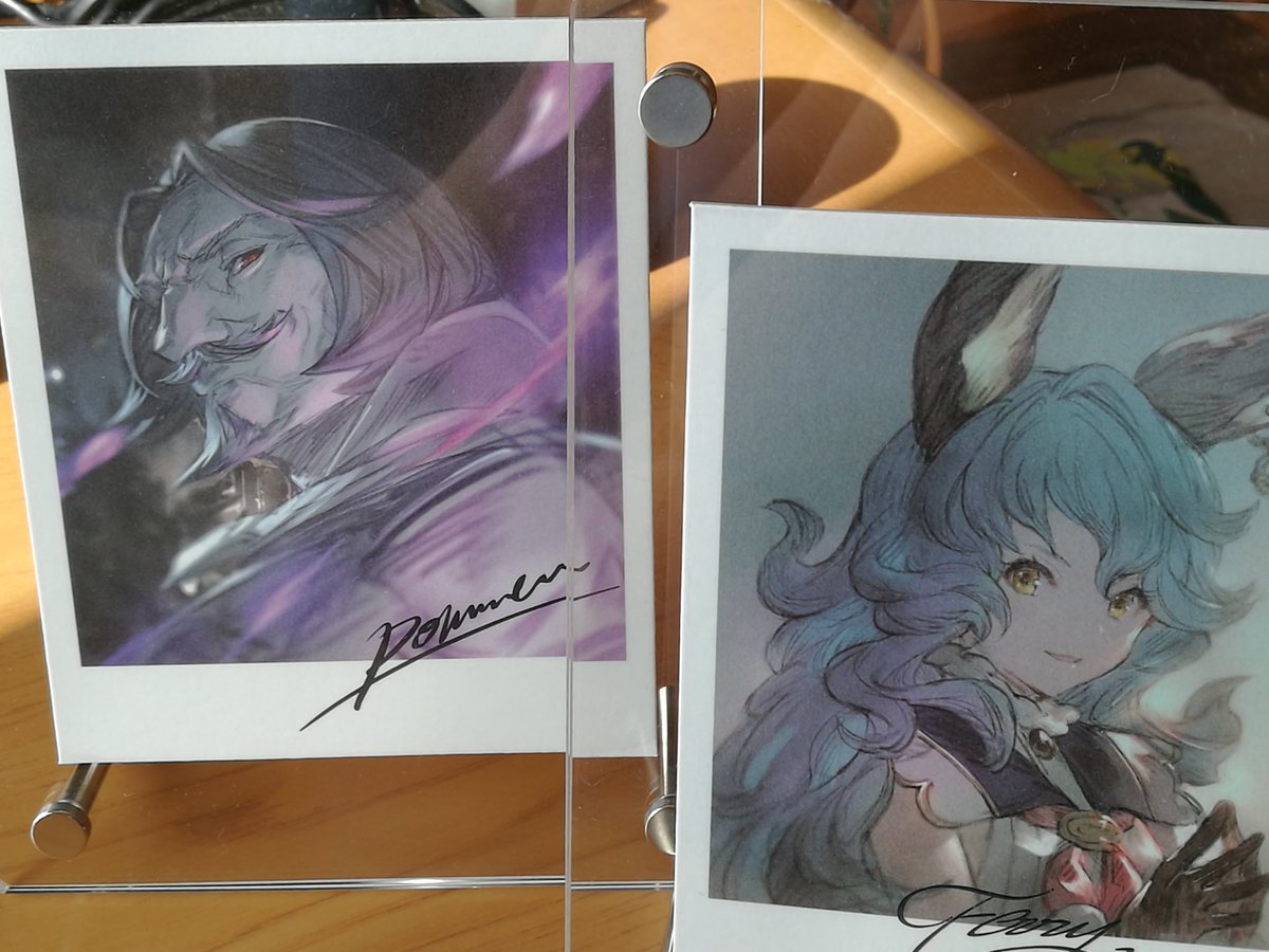 有 グラブルくんのお返し 無印良品のアクリルフレーム に入れてみました やはり入れると入れないでは見栄えが圧倒的に違いますね 今回は色紙ほど厚みがないので潰れる可能性も低くなっています 店頭だと550円 オンラインだと在庫ないけどまとめ買いも