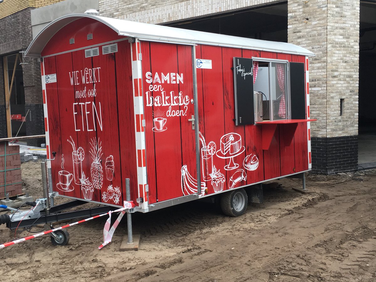 Bouwmensen ‘s-Hertogenbosch en  <a href="/VanWijnenGroep/">Van Wijnen</a> staan voor u klaar tijdens de #dagvandebouw #vanwijnen #opleiden #debouwmaakthet