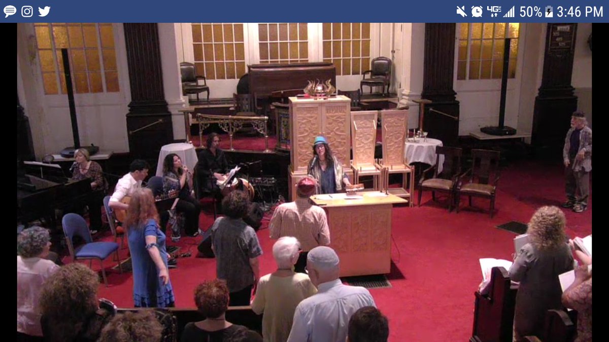 therealneshama's tweet photo. #blessed #shabbos #holywork #holysisters #chasinglight #Romemu https://t.co/adp2vZfi8C