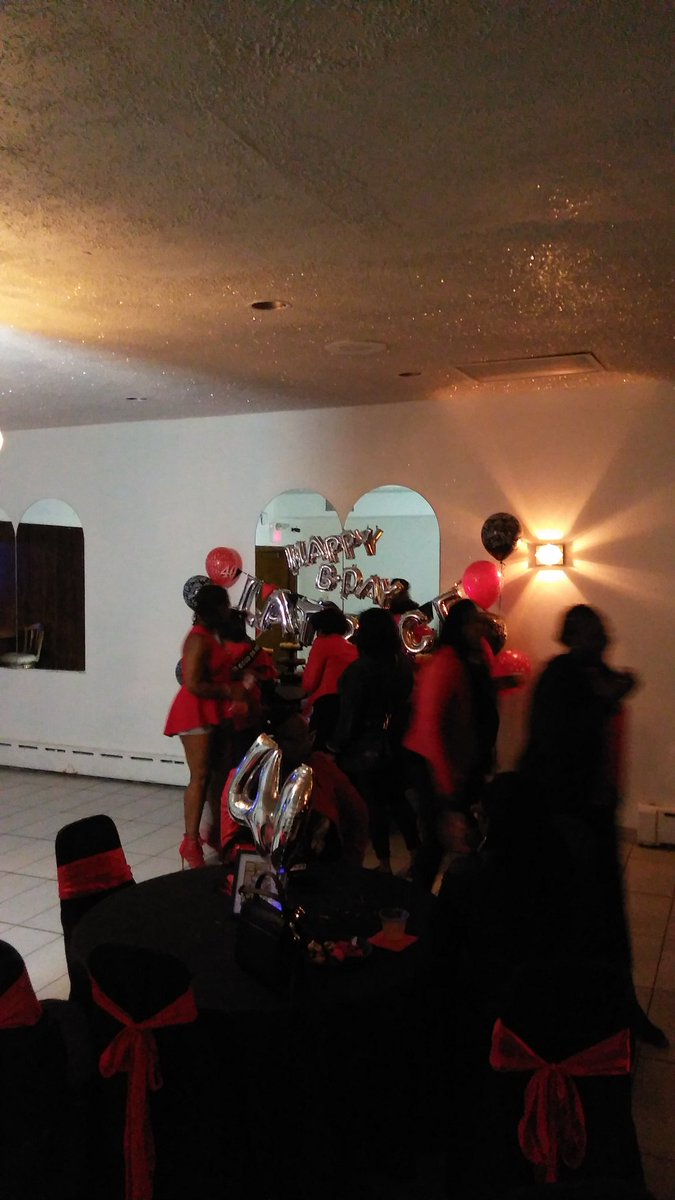 MoEqualsMore's tweet photo. We keep everybody's candy line long. Book us today to make your next event even more special.WE CAN DO IT ALL
#Weddings #Birthdays
#Anniversaries #FamilyReuniom #GameNight #SuperBowl #NBAPlayoffs
#BahMitzvah #Quincerra https://t.co/axBXdJa6rl