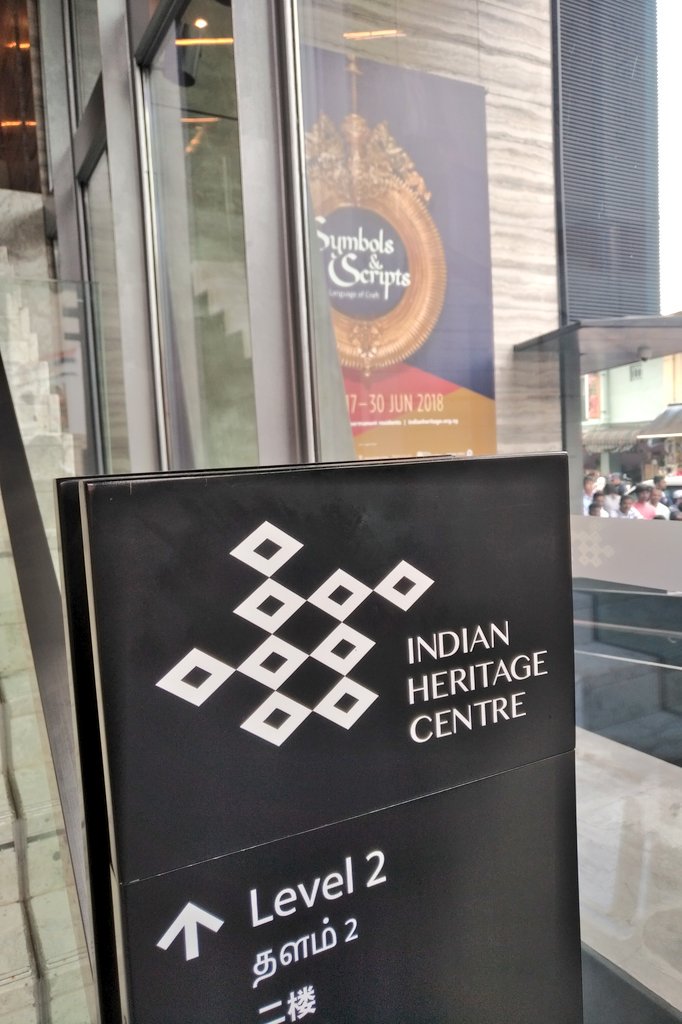 PMOIndia's tweet photo. Celebrating India's diverse culture. 

PM @narendramodi visits the Indian Heritage Centre and purchases a Madhubani painting using a RuPay card. https://t.co/b6VbARDyAj